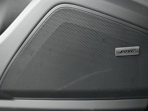 Certified 2026 Porsche Cayenne AWD/4WD image 16