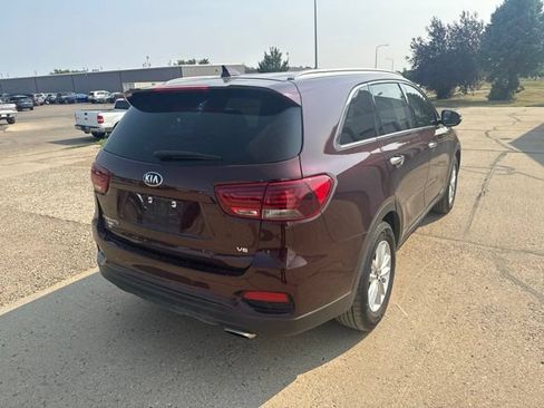 Used 2019 Kia Sorento FWD V6 w/ LX V6 Convenience Package image 10