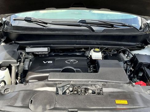 Used 2019 INFINITI QX60 Luxe w/ Essential Package image 32