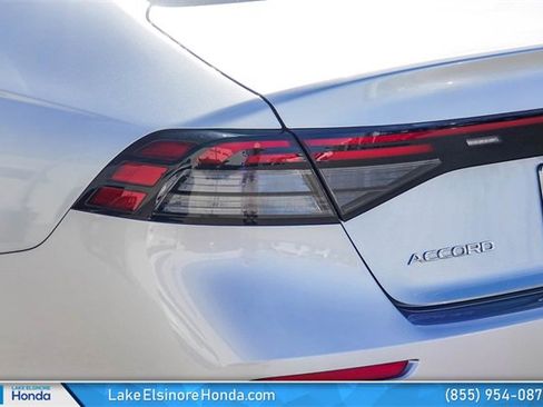 Certified 2025 Honda Accord SE image 12