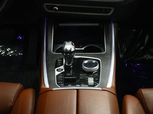 Used 2022 BMW X7 xDrive40i w/ Executive Package AWD/4WD image 36