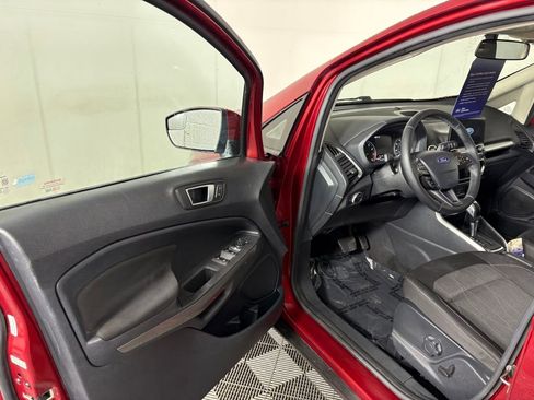Certified 2018 Ford EcoSport SE image 13