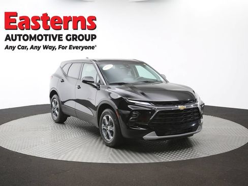 Used 2025 Chevrolet Blazer LT FWD image 50