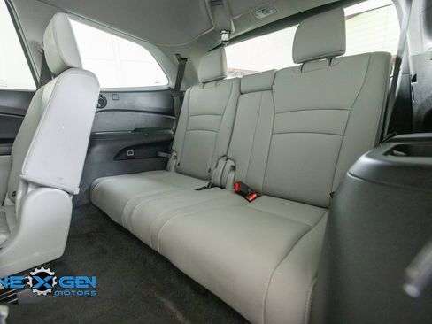 Used 2017 Honda Pilot EX-L image 29