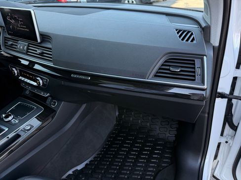 Used 2018 Audi Q5 2.0T Premium Plus w/ Premium Plus Package image 23