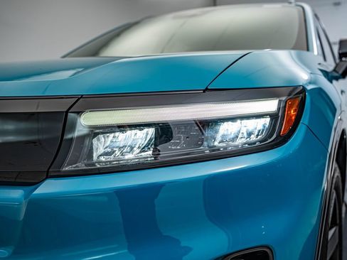 Used 2024 Honda Prologue Touring image 13