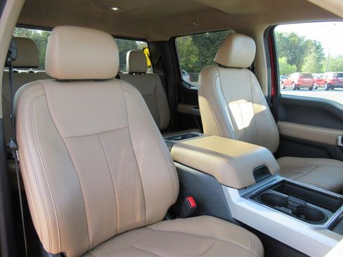 Used 2022 Ford F250 Lariat w/ Chrome Package image 10