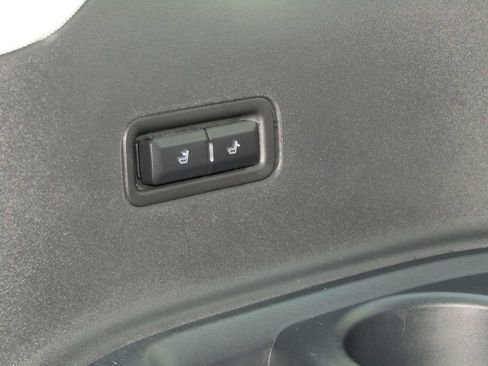 Used 2025 Lincoln Navigator Reserve AWD/4WD image 22