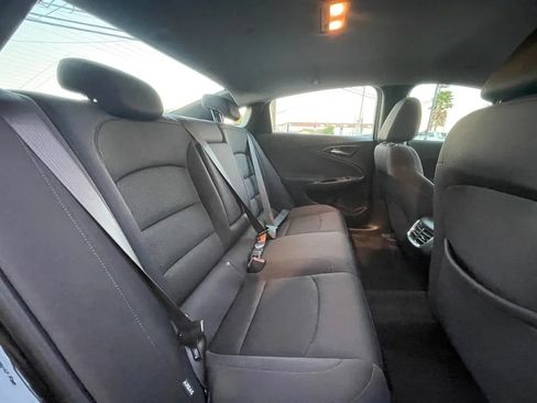 Used 2023 Chevrolet Malibu LT FWD image 14