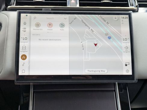 New 2026 Land Rover Range Rover Velar Dynamic SE image 15