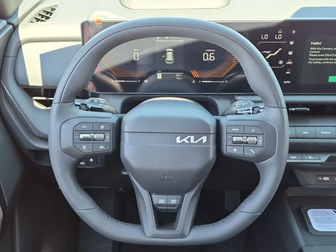 New 2027 Kia Seltos X-Line S w/ X-Line S Premium Package AWD/4WD image 25