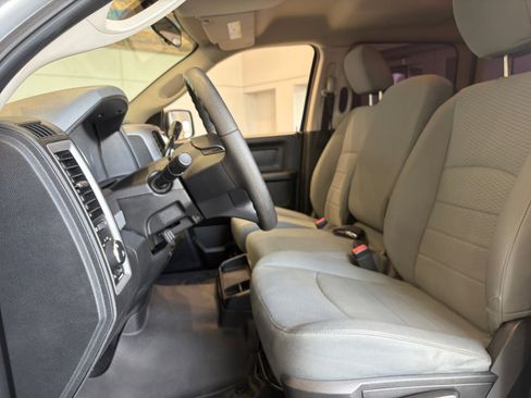 Used 2013 RAM 1500 Express AWD/4WD image 25