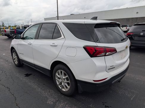 Used 2023 Chevrolet Equinox LT w/ LPO, Floor Liner Package AWD/4WD image 6