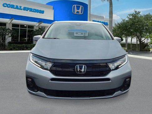 New 2026 Honda Odyssey Touring image 8