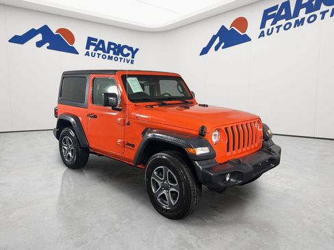 Used 2023 Jeep Wrangler Sport AWD/4WD image 6