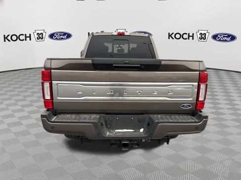 Used 2022 Ford F350 Limited image 6