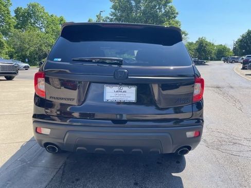 Used 2019 Honda Passport Sport image 4
