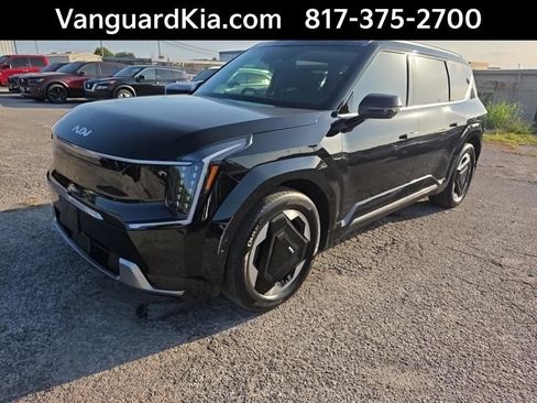 Certified 2024 Kia EV9 Land AWD/4WD image 1