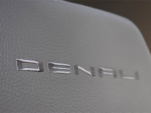 Certified 2020 GMC Sierra 3500 Denali w/ Denali Ultimate Package image 17