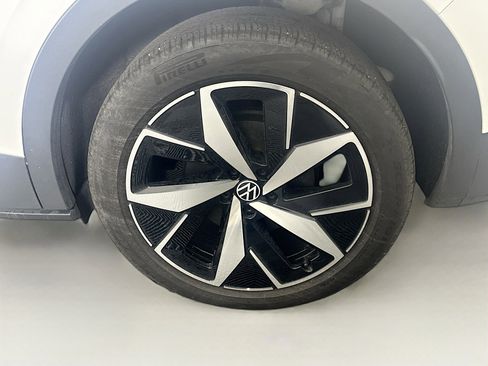 Used 2023 Volkswagen ID.4 Pro S AWD/4WD image 11