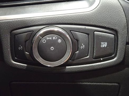 Used 2023 Ford Edge SEL image 29