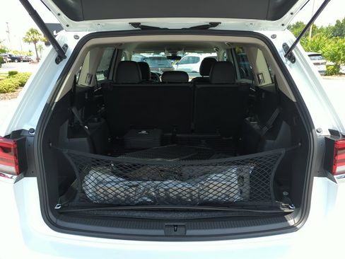 New 2026 Volkswagen Atlas SE FWD image 19
