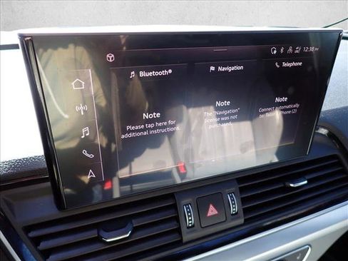 Used 2025 Audi Q5 2.0T Premium image 25