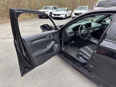 Used 2025 Honda Civic Sport image 12