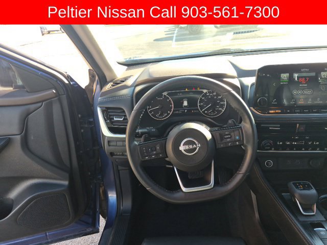 Used 2023 Nissan Rogue SL w/ SL Premium Package FWD image 11