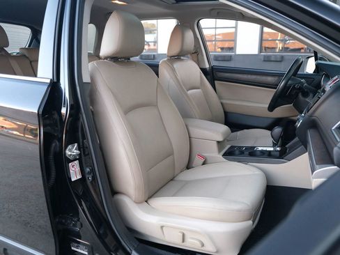Used 2016 Subaru Outback 2.5i Limited image 33