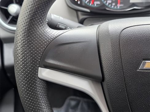 Used 2017 Chevrolet Sonic LS image 25