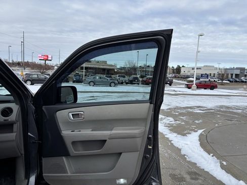 Used 2015 Honda Pilot SE image 21