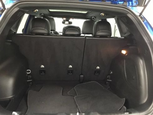 Used 2023 Jeep Compass Limited w/ Sun and Sound Group AWD/4WD image 17