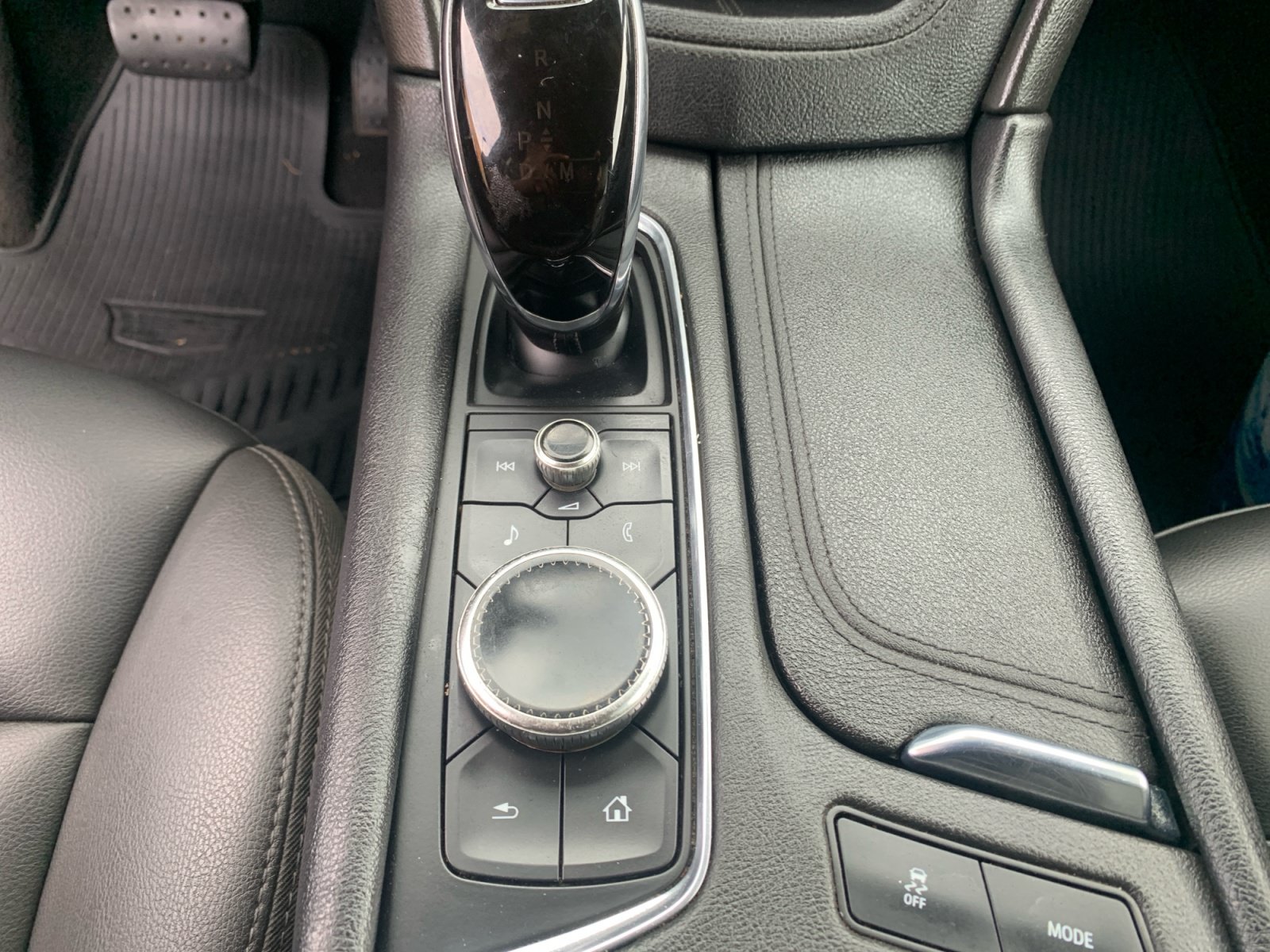 Used 2020 Cadillac XT5 Luxury FWD image 21