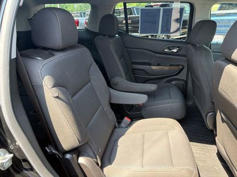 Used 2023 GMC Acadia SLE w/ Driver Convenience Package AWD/4WD image 13