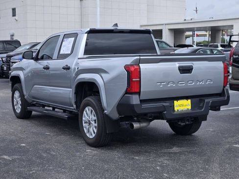 Used 2024 Toyota Tacoma SR RWD image 8