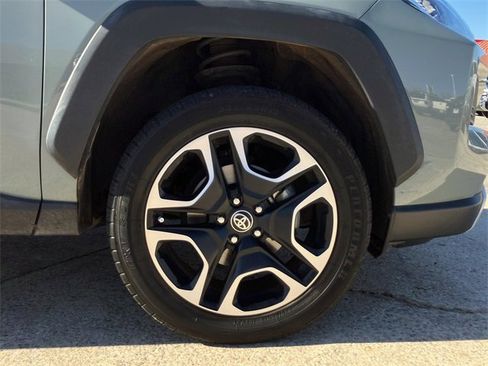 Used 2021 Toyota RAV4 Adventure image 9