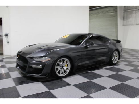 Used 2019 Ford Mustang GT Premium image 8