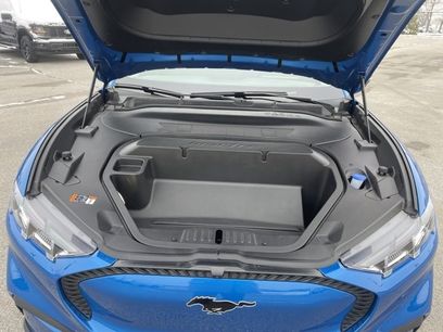 New 2025 Ford Mustang Mach-E Select w/ Comfort Package Lite