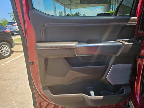 Used 2022 Ford F150 King Ranch w/ Equipment Group 601A High AWD/4WD image 32
