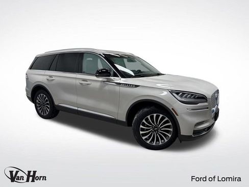 Used 2023 Lincoln Aviator AWD w/ Premium Package image 1
