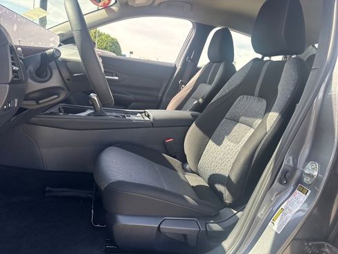 New 2026 Nissan Sentra SV w/ SV Convenience Package image 13