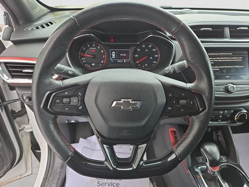 Used 2022 Chevrolet TrailBlazer RS image 16