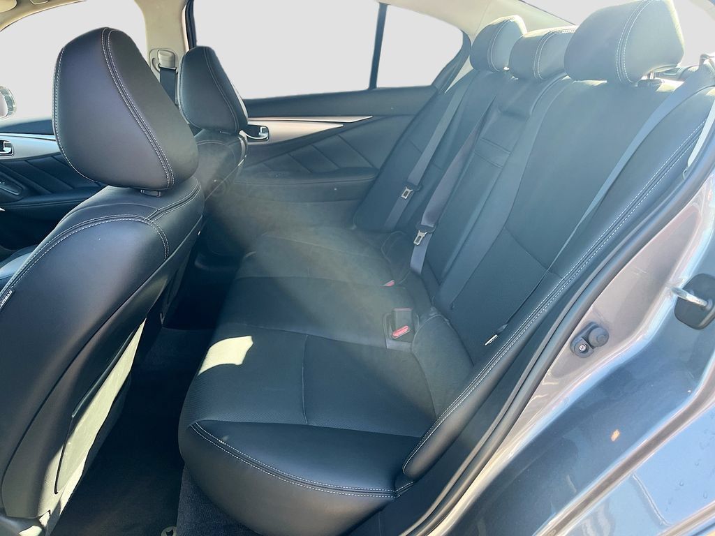 Used 2023 INFINITI Q50 Luxe AWD/4WD image 25