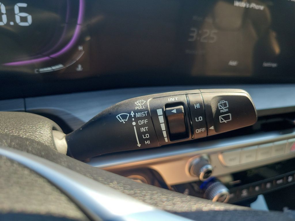 Used 2024 Kia Telluride EX X-Line AWD/4WD image 16