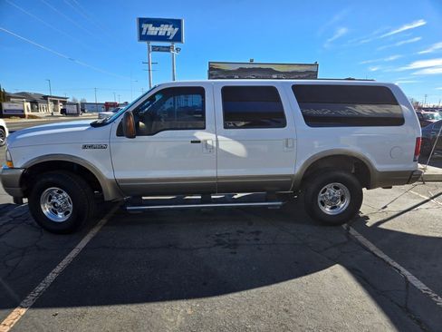 Used 2004 Ford Excursion Eddie Bauer image 4