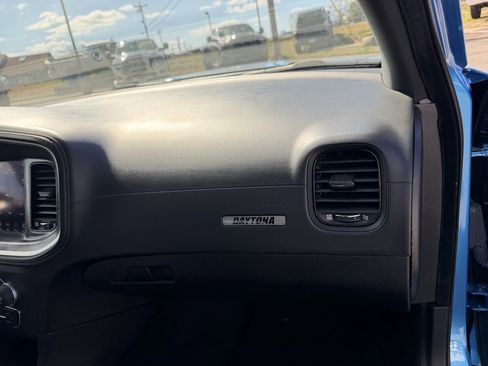 Used 2023 Dodge Charger R/T w/ Daytona Edition Group image 33