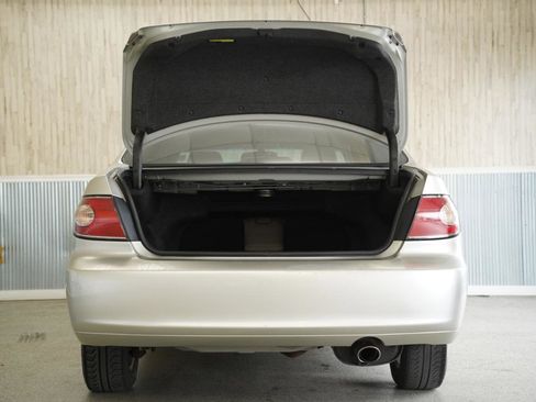 Used 2003 Lexus ES 330 4dr Sdn image 37