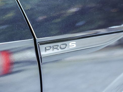 New 2026 Volkswagen ID.4 Pro S image 13