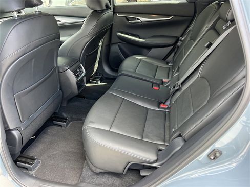 Used 2025 INFINITI QX50 Luxe image 17